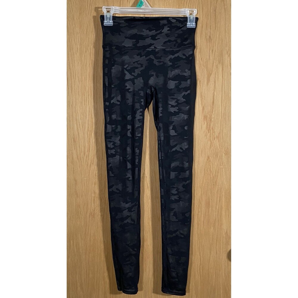 SPANX Women's Sz Sm Look At Me Now Camo Leggings Seamless Yoga Athletic Slimming